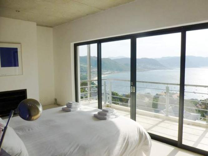 Photo 29 of House Pax accommodation in Simons Town, Cape Town with 4 bedrooms and 4 bathrooms