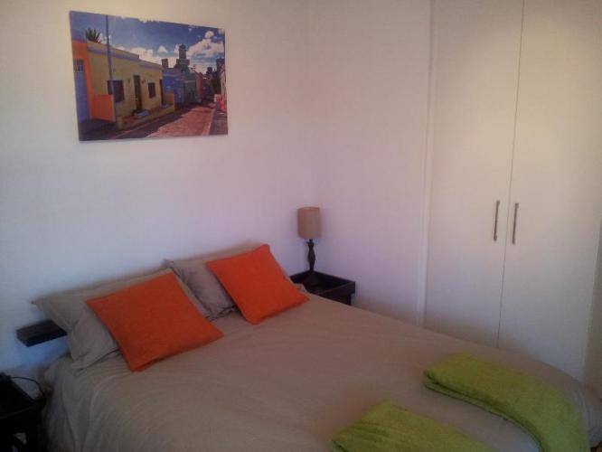 Photo 3 of Sunset Hills B05 accommodation in Camps Bay, Cape Town with 1 bedrooms and 1 bathrooms