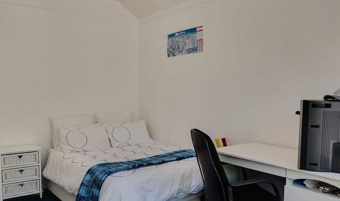 Photo 5 of Central House accommodation in Camps Bay, Cape Town with 3 bedrooms and 2 bathrooms