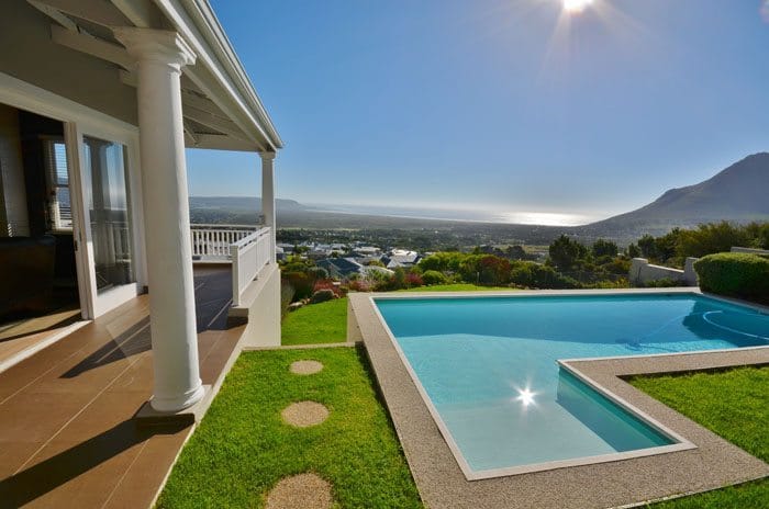 Photo 14 of Sapphire Views accommodation in Noordhoek, Cape Town with 5 bedrooms and 4.5 bathrooms