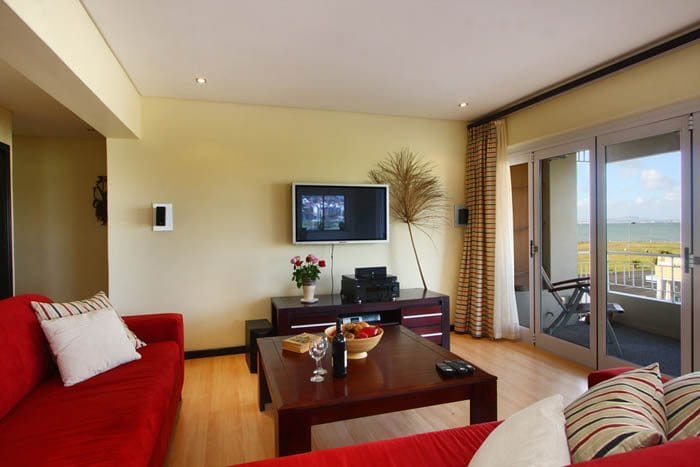 Photo 3 of Atlantic Ridge Apartment accommodation in Mouille Point, Cape Town with 2 bedrooms and 2 bathrooms