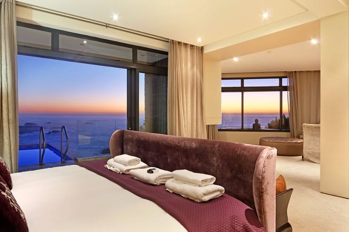 Photo 4 of Eden Villa accommodation in Camps Bay, Cape Town with 4 bedrooms and 4 bathrooms