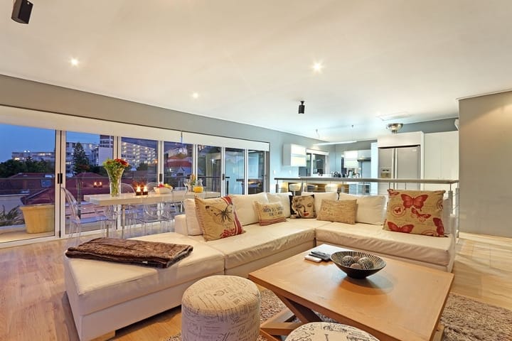 Photo 14 of Residence Penthouse accommodation in Green Point, Cape Town with 3 bedrooms and 2 bathrooms