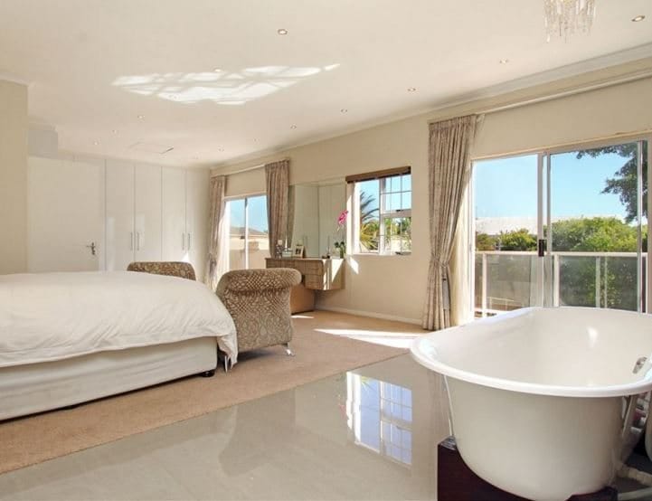 Photo 13 of Sunset Beach Cowrie Villa accommodation in Sunset Beach, Cape Town with 5 bedrooms and 5.5 bathrooms