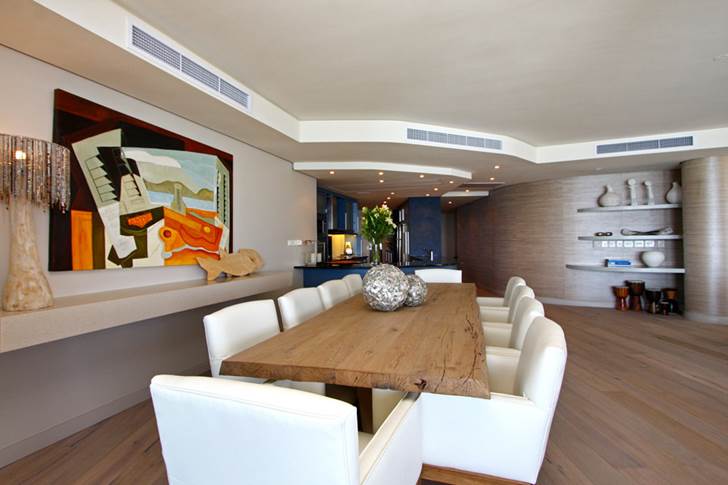 Photo 4 of Eventide Blue accommodation in Clifton, Cape Town with 4 bedrooms and 4 bathrooms