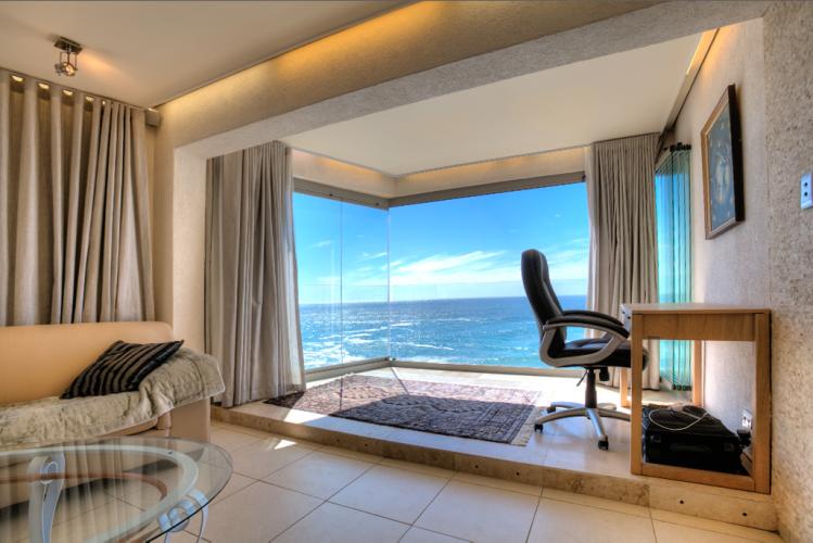 Photo 7 of Bantry on Rocks accommodation in Bantry Bay, Cape Town with 1 bedrooms and 1.5 bathrooms
