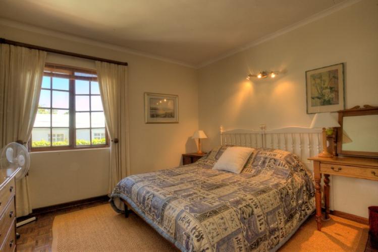Photo 9 of Llandudno Cottage accommodation in Llandudno, Cape Town with 3 bedrooms and 2 bathrooms
