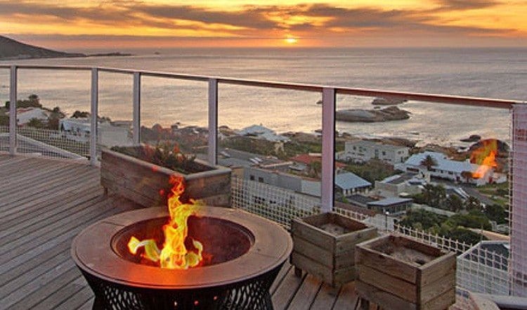 Photo 7 of 13 Sunset Avenue accommodation in Llandudno, Cape Town with 4 bedrooms and 4 bathrooms