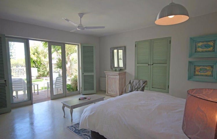 Photo 10 of Berry House accommodation in Llandudno, Cape Town with 4 bedrooms and 4 bathrooms