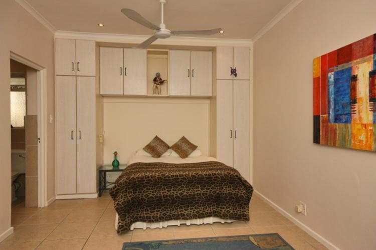 Photo 9 of Atlantic Six accommodation in Camps Bay, Cape Town with 6 bedrooms and 5 bathrooms