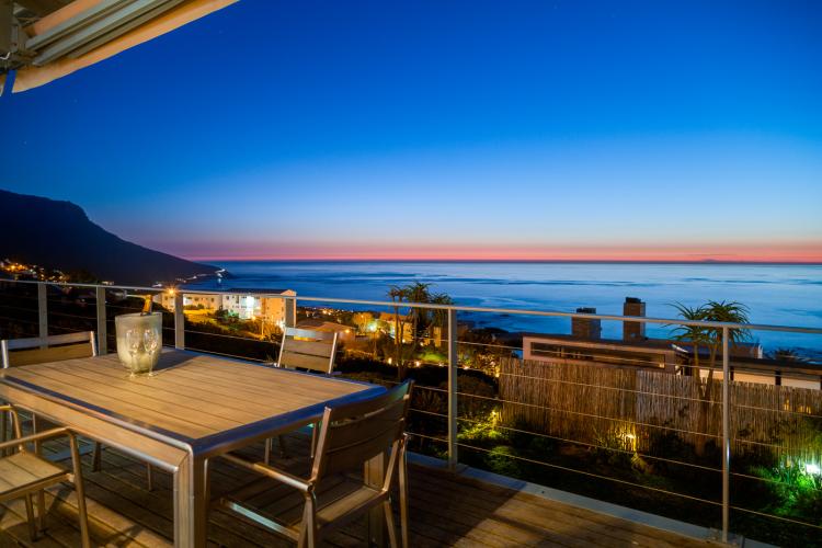 Photo 1 of Camps Bay Hely accommodation in Camps Bay, Cape Town with 5 bedrooms and 4 bathrooms