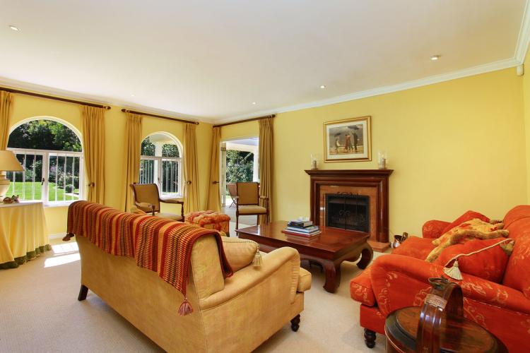 Photo 5 of Constantia Julia accommodation in Constantia, Cape Town with 5 bedrooms and 3 bathrooms
