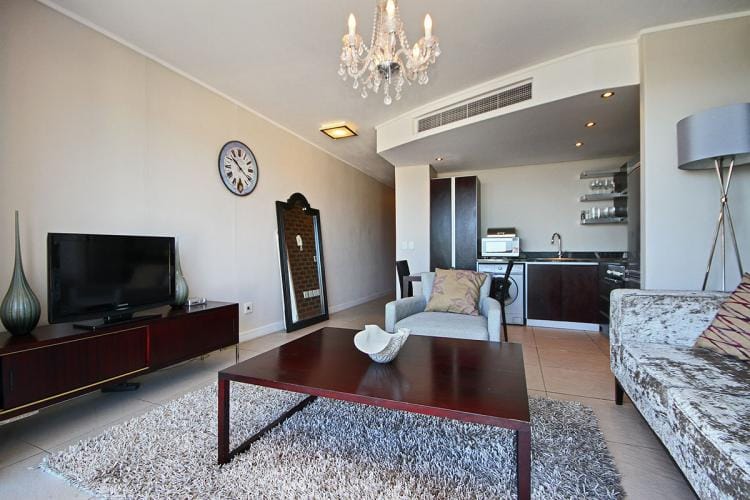 Photo 7 of De Waterkant Apartment accommodation in De Waterkant, Cape Town with 1 bedrooms and 1 bathrooms
