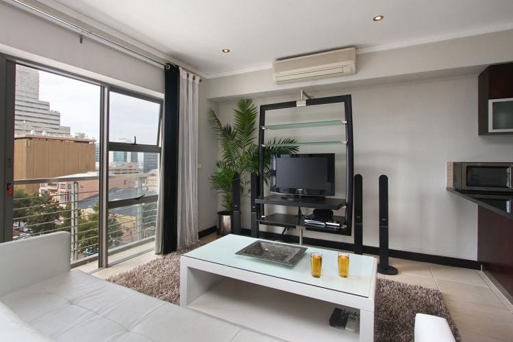 Photo 1 of Icon 712 accommodation in City Centre, Cape Town with 1 bedrooms and 1 bathrooms