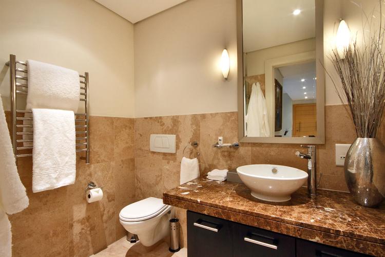 Photo 10 of Kylemore 109 accommodation in V&A Waterfront, Cape Town with 2 bedrooms and 2 bathrooms