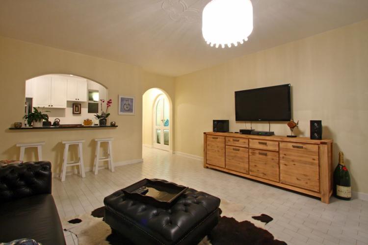 Photo 7 of La Corniche Sunsets accommodation in Clifton, Cape Town with 2 bedrooms and 2 bathrooms