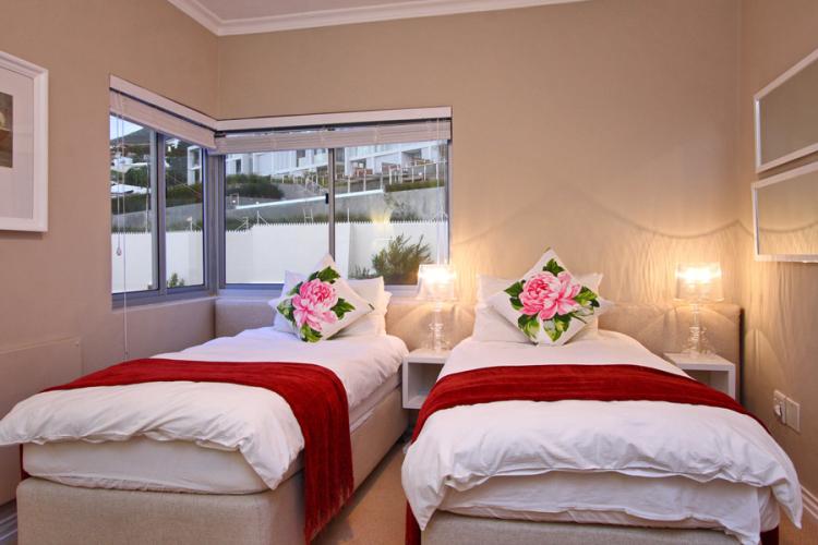 Photo 11 of Le Fleur accommodation in Camps Bay, Cape Town with 2 bedrooms and 2 bathrooms
