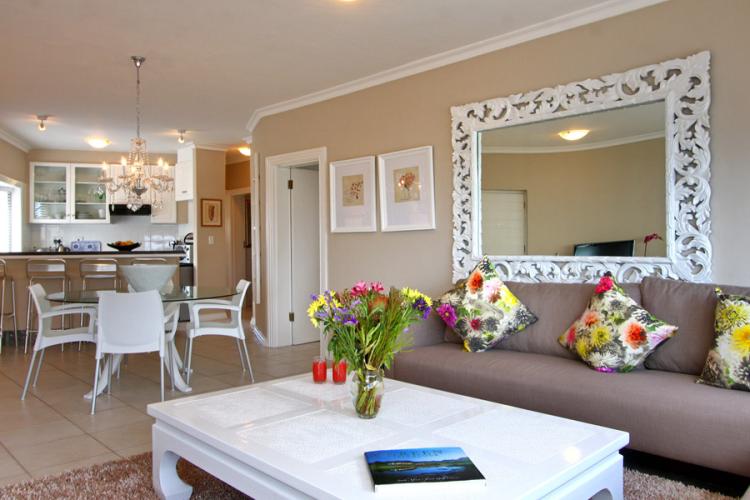 Photo 10 of Le Fleur accommodation in Camps Bay, Cape Town with 2 bedrooms and 2 bathrooms