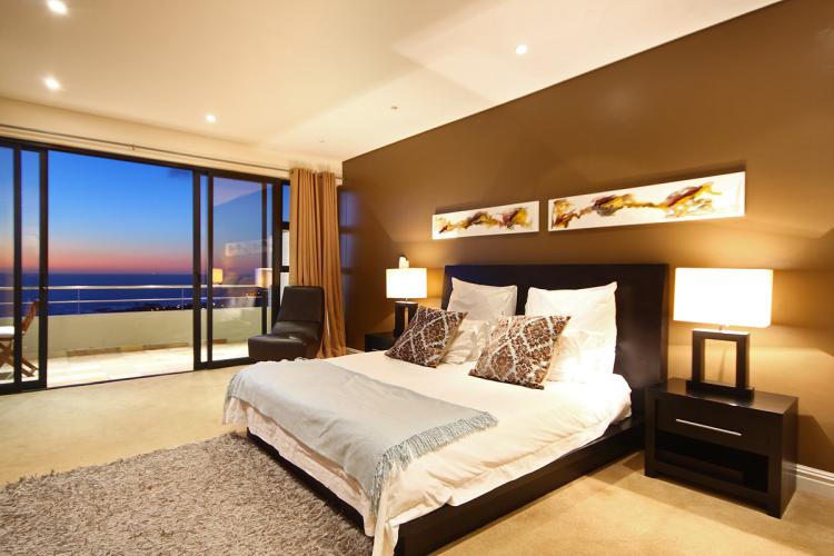 Photo 14 of Medburn Views accommodation in Camps Bay, Cape Town with 5 bedrooms and 4 bathrooms
