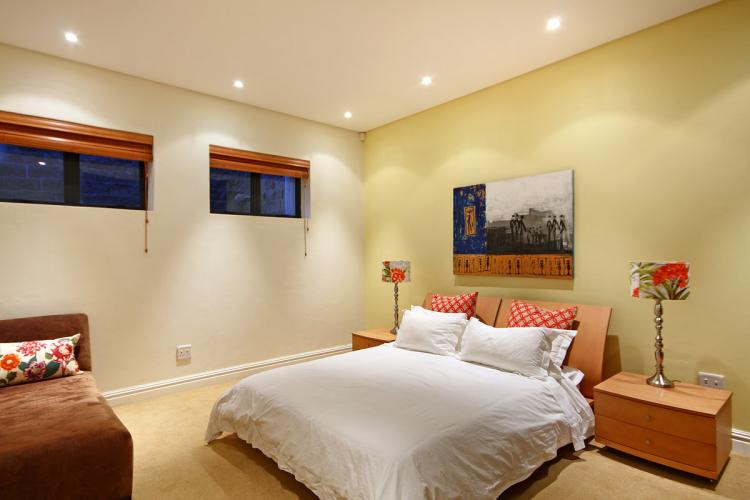 Photo 17 of Medburn Views accommodation in Camps Bay, Cape Town with 5 bedrooms and 4 bathrooms