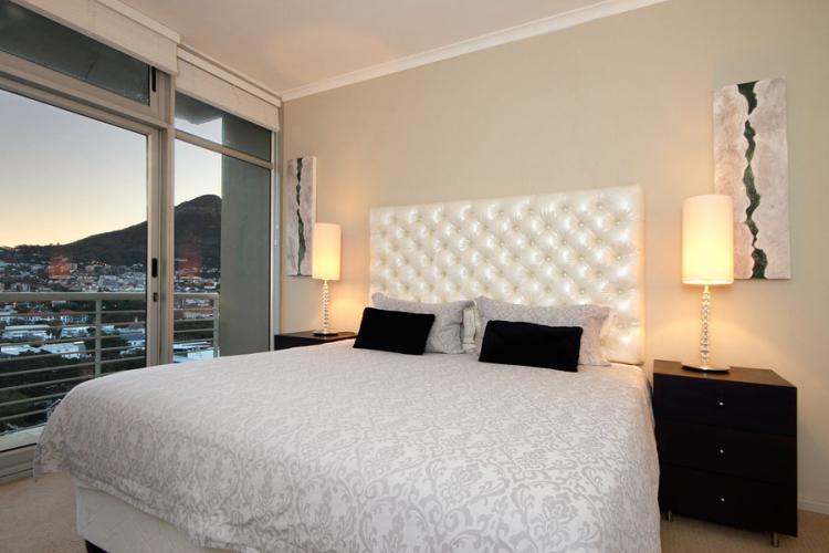 Photo 18 of Perspectives Penthouse accommodation in City Centre, Cape Town with 2 bedrooms and 2 bathrooms