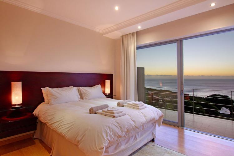 Photo 7 of Sea View accommodation in Camps Bay, Cape Town with 4 bedrooms and 3 bathrooms