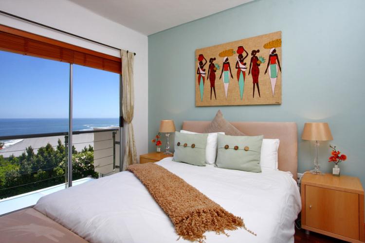 Photo 9 of Studio Colorado accommodation in Camps Bay, Cape Town with 1 bedrooms and 1 bathrooms