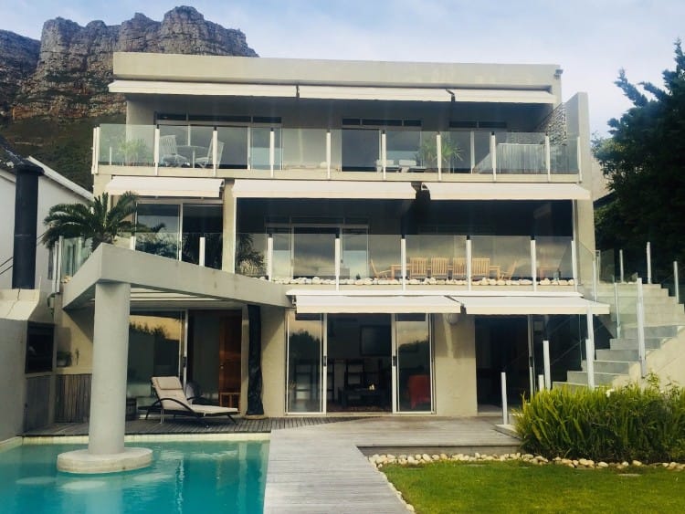 Photo 4 of Villa View accommodation in Llandudno, Cape Town with 4 bedrooms and 4 bathrooms