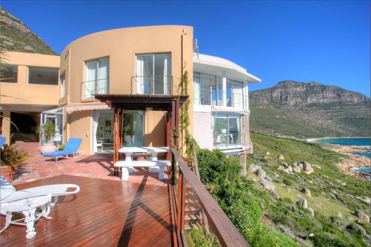 Photo 1 of Sandy Bay Beach House accommodation in Llandudno, Cape Town with 3 bedrooms and 3 bathrooms