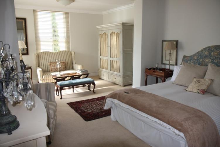 Photo 14 of Villa Picardie accommodation in Constantia, Cape Town with 5 bedrooms and 2 bathrooms