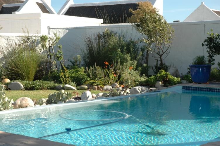 Photo 2 of Kommetjie Way Beach House accommodation in Kommetjie, Cape Town with 4 bedrooms and 4 bathrooms