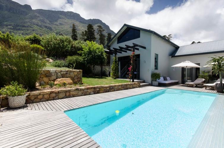 Photo 1 of Kenrock Estate accommodation in Hout Bay, Cape Town with 4 bedrooms and 3.5 bathrooms