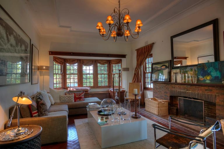 Photo 10 of Bishopscourt Manor accommodation in Bishopscourt, Cape Town with 4 bedrooms and 3 bathrooms
