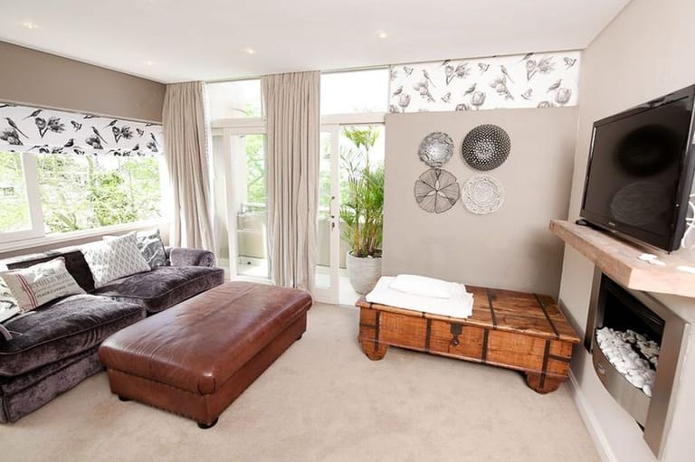 Photo 1 of Pluke Villa accommodation in Newlands, Cape Town with 3 bedrooms and 3 bathrooms