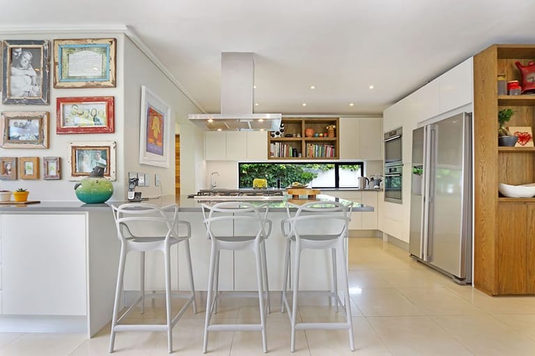 Photo 18 of Oceans Walk accommodation in Sunset Beach, Cape Town with 4 bedrooms and 3 bathrooms