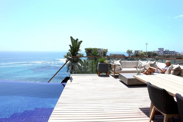 Photo 5 of Ravine Villa accommodation in Bantry Bay, Cape Town with 5 bedrooms and 4 bathrooms