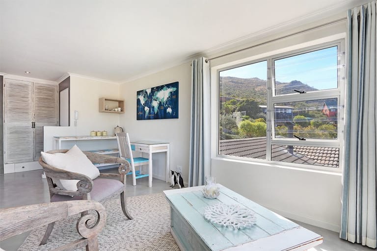 Photo 36 of Simonstown Views accommodation in Simons Town, Cape Town with 4 bedrooms and 3 bathrooms