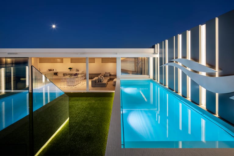 Endless Penthouse - swimming pool
