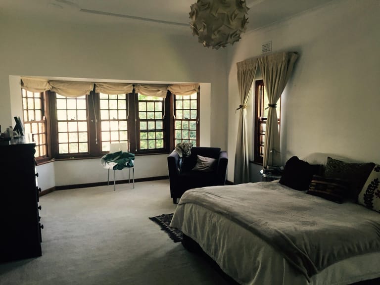 Photo 11 of Bishopscourt Manor accommodation in Bishopscourt, Cape Town with 4 bedrooms and 3 bathrooms