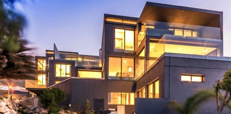 Photo 12 of The Phoenix accommodation in Camps Bay, Cape Town with 6 bedrooms and  bathrooms
