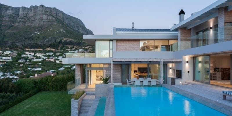 Photo 2 of Changing Waves Villa accommodation in Llandudno, Cape Town with 5 bedrooms and 5 bathrooms