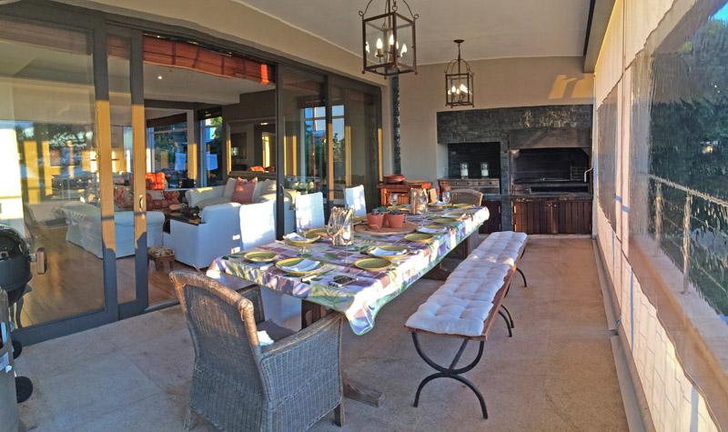 Photo 31 of 50 on Hely accommodation in Camps Bay, Cape Town with 6 bedrooms and 3 bathrooms