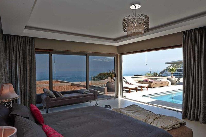 Photo 22 of 10 Clifton Steps accommodation in Clifton, Cape Town with 4 bedrooms and 4 bathrooms