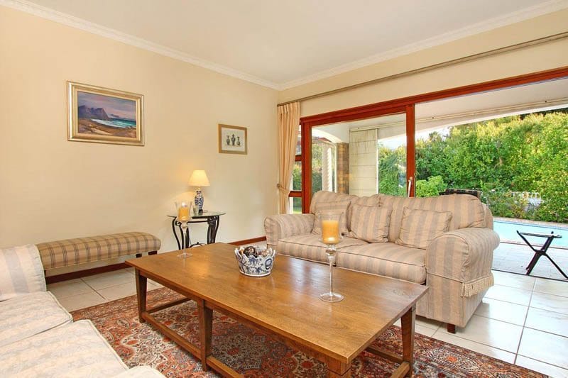 Photo 14 of Constantia Danbury Cross accommodation in Constantia, Cape Town with 4 bedrooms and 3 bathrooms