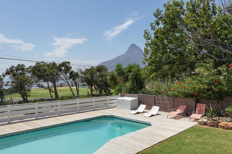 Photo 8 of Fulham House accommodation in Camps Bay, Cape Town with 2 bedrooms and 1.5 bathrooms