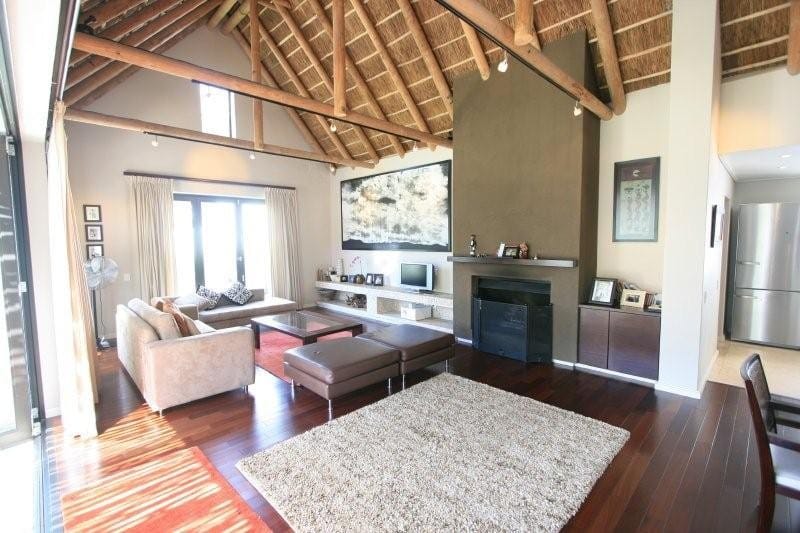 Photo 4 of Grotto Villa accommodation in Hout Bay, Cape Town with 3 bedrooms and 2 bathrooms