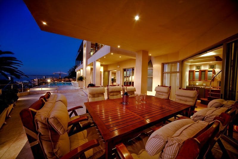 Photo 5 of Kloof Road Villa accommodation in Bantry Bay, Cape Town with 4 bedrooms and 3.5 bathrooms