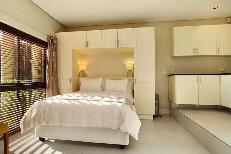 Photo 20 of Panacea accommodation in Camps Bay, Cape Town with 5 bedrooms and 5 bathrooms
