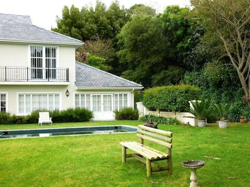 Photo 9 of House Gordon accommodation in Constantia, Cape Town with 5 bedrooms and 5 bathrooms