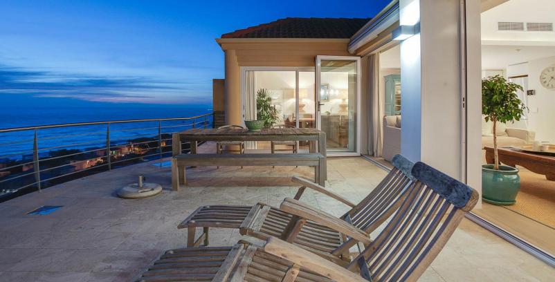 Photo 9 of Villa Serenita accommodation in Camps Bay, Cape Town with 3 bedrooms and 3 bathrooms